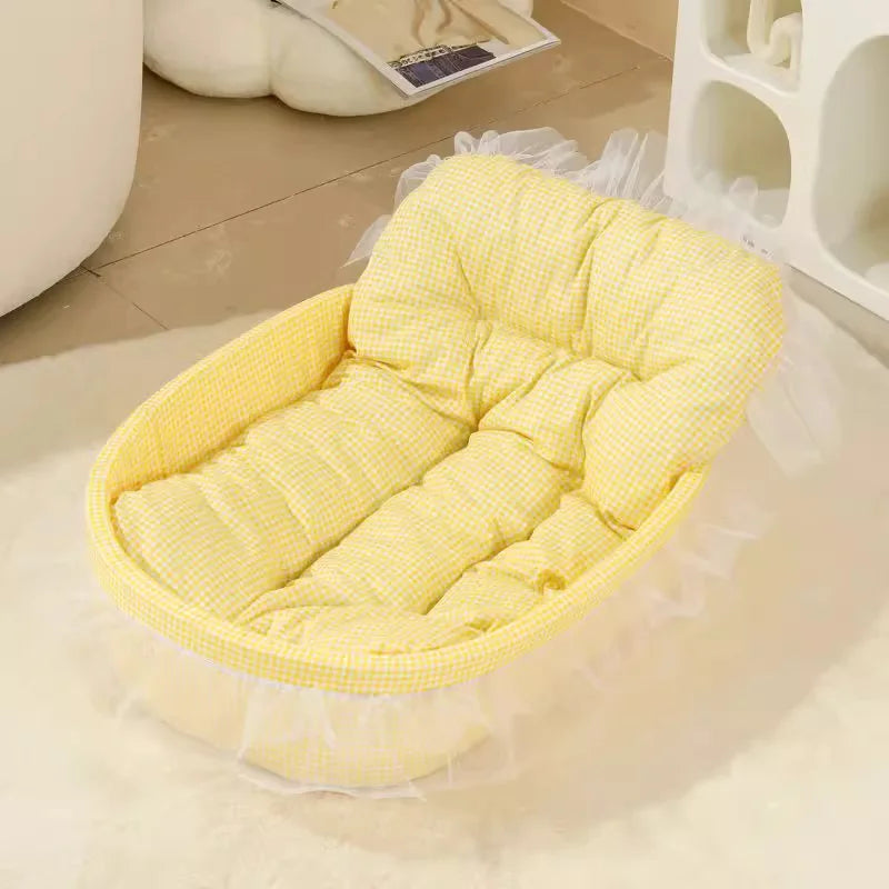 Lace-Trimmed Pet Princess Bed