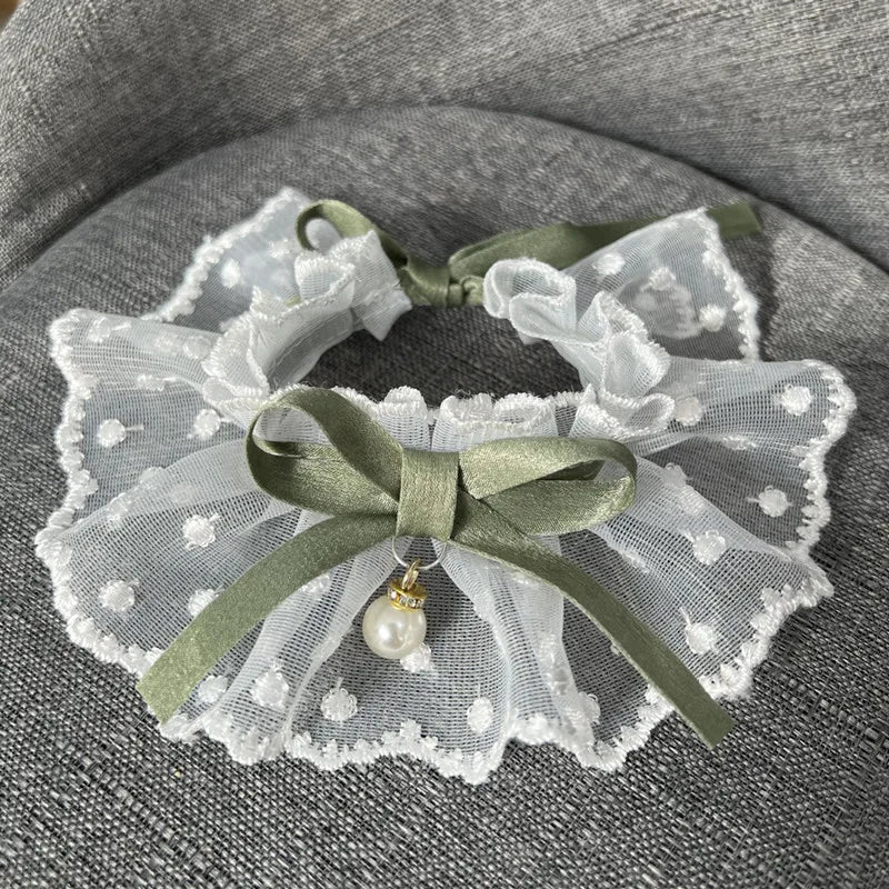 White Lace Bowknot Collar