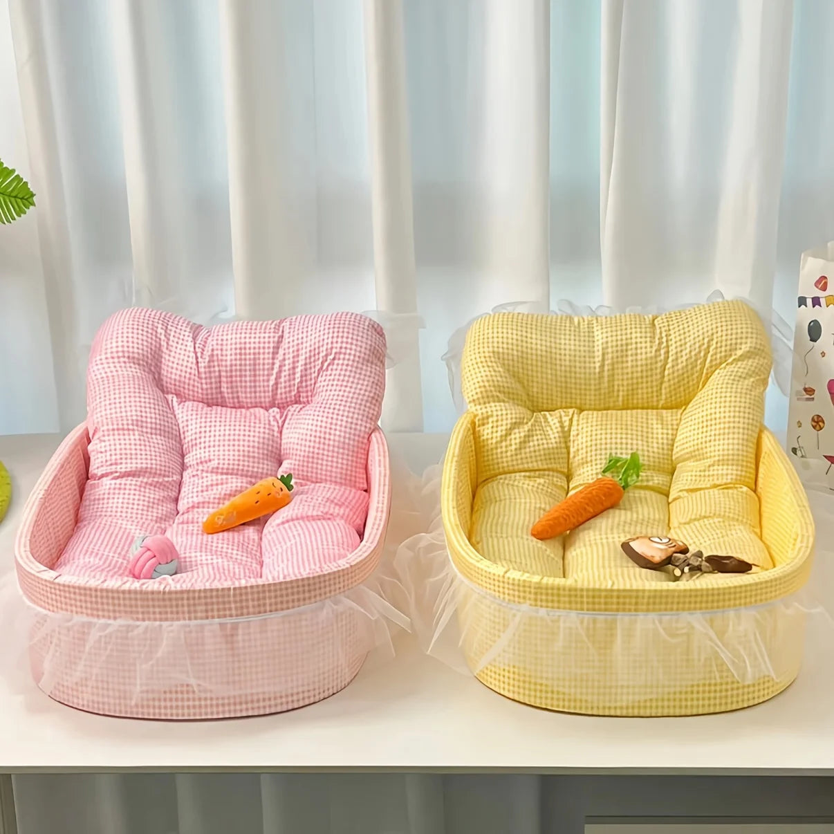Lace-Trimmed Pet Princess Bed