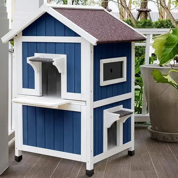 Cat house, large for feral cats